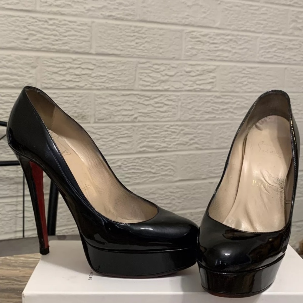 Christian Louboutin Bianca Black Patent 7.0